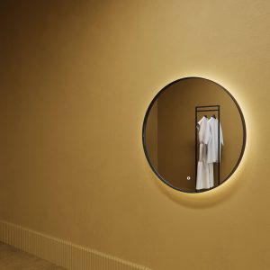 Зеркало в черной раме c подсветкой 3 в 1, RAUNTEL M LED, 80 см