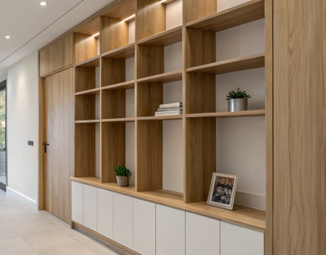 Встроенные стеллажи